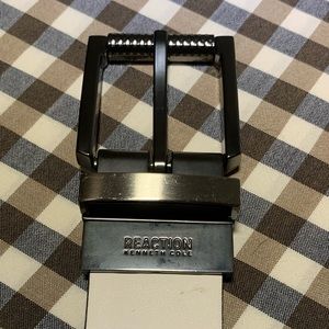 Kenneth Cole Reversible White/Grey 38” Belt